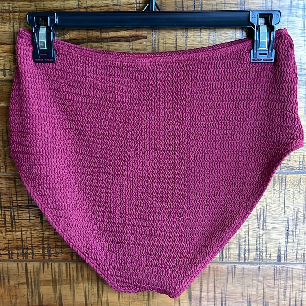 High Waisted Solid Wine Red Bikini Size Medium - Picture 9 of 10